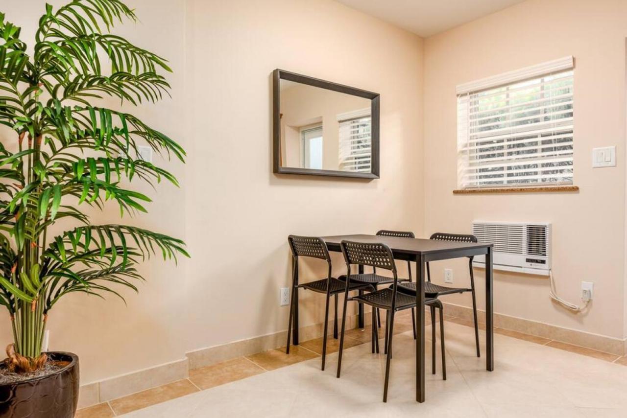 Ocean Flats 1 - Lauderdale-by-the-sea * Fort Lauderdale